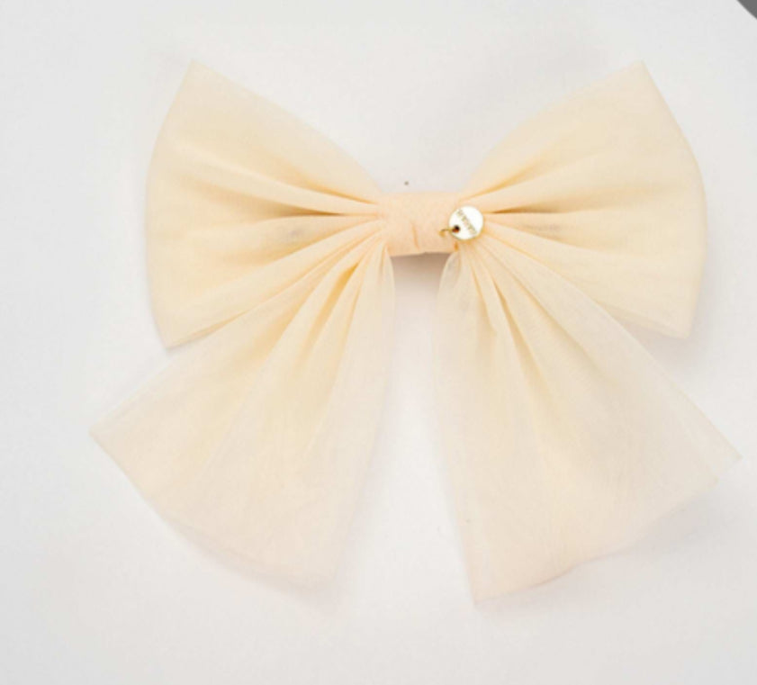 Tulle short clip beige