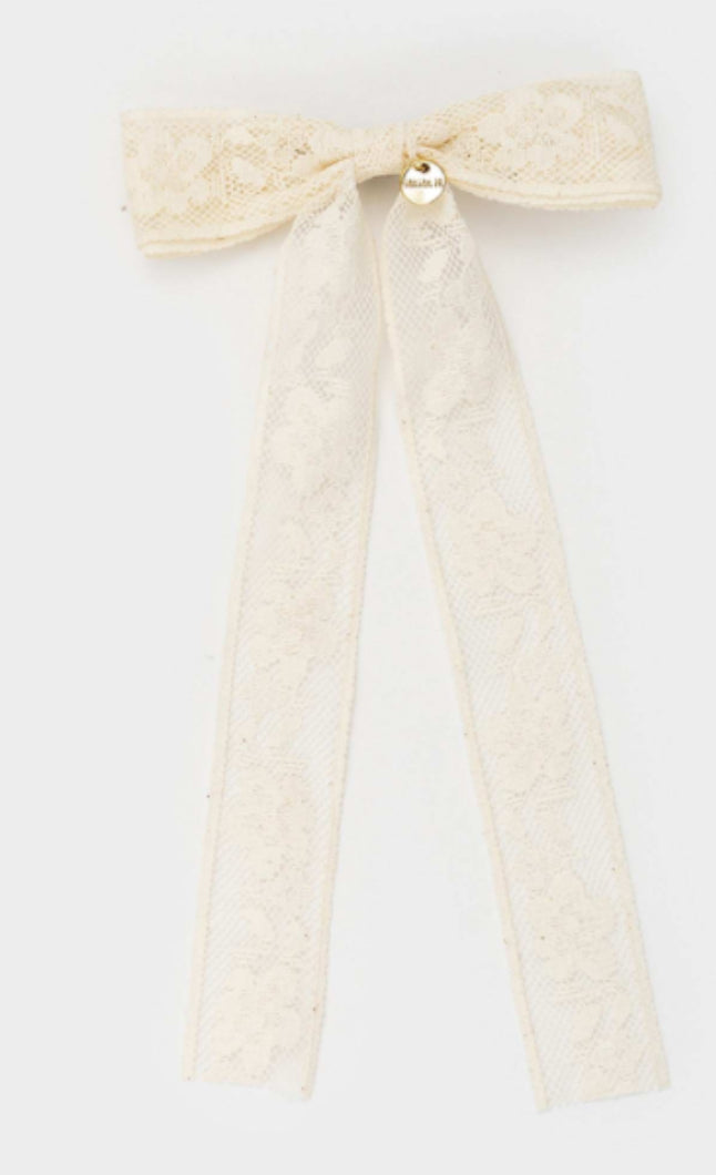 Long lace bow clip