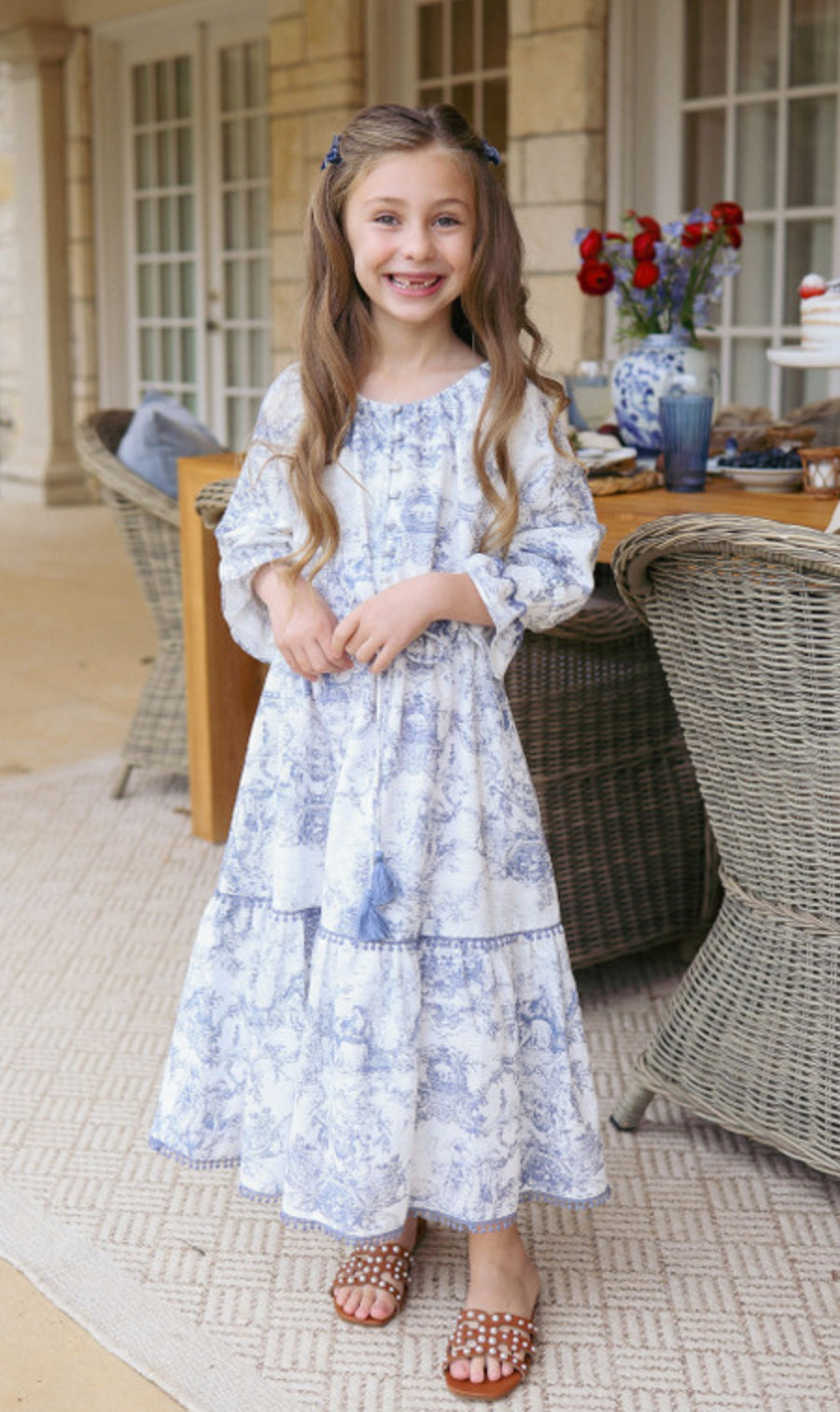 Blue and white floral