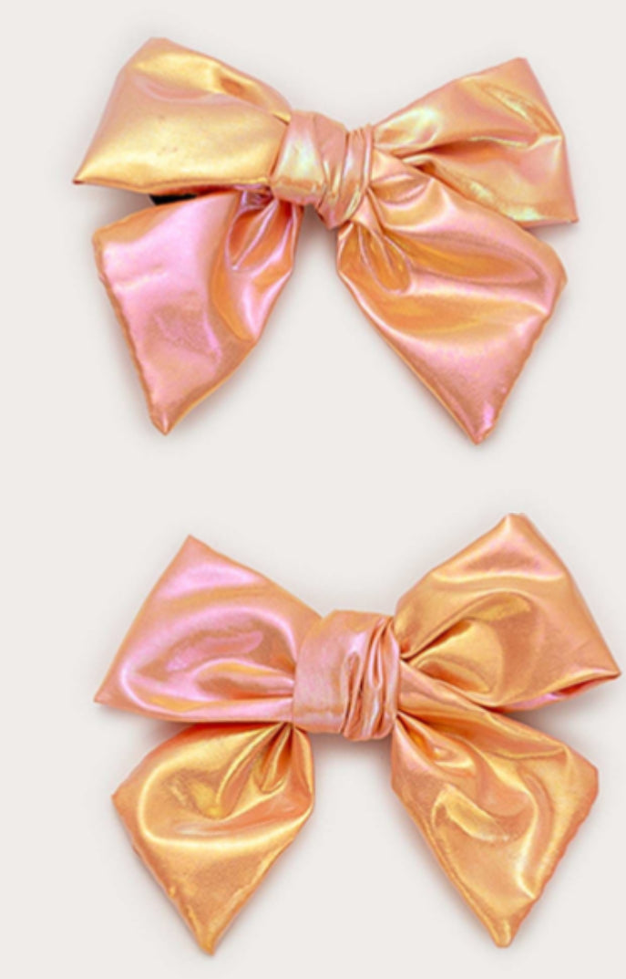 Metalic clip peach