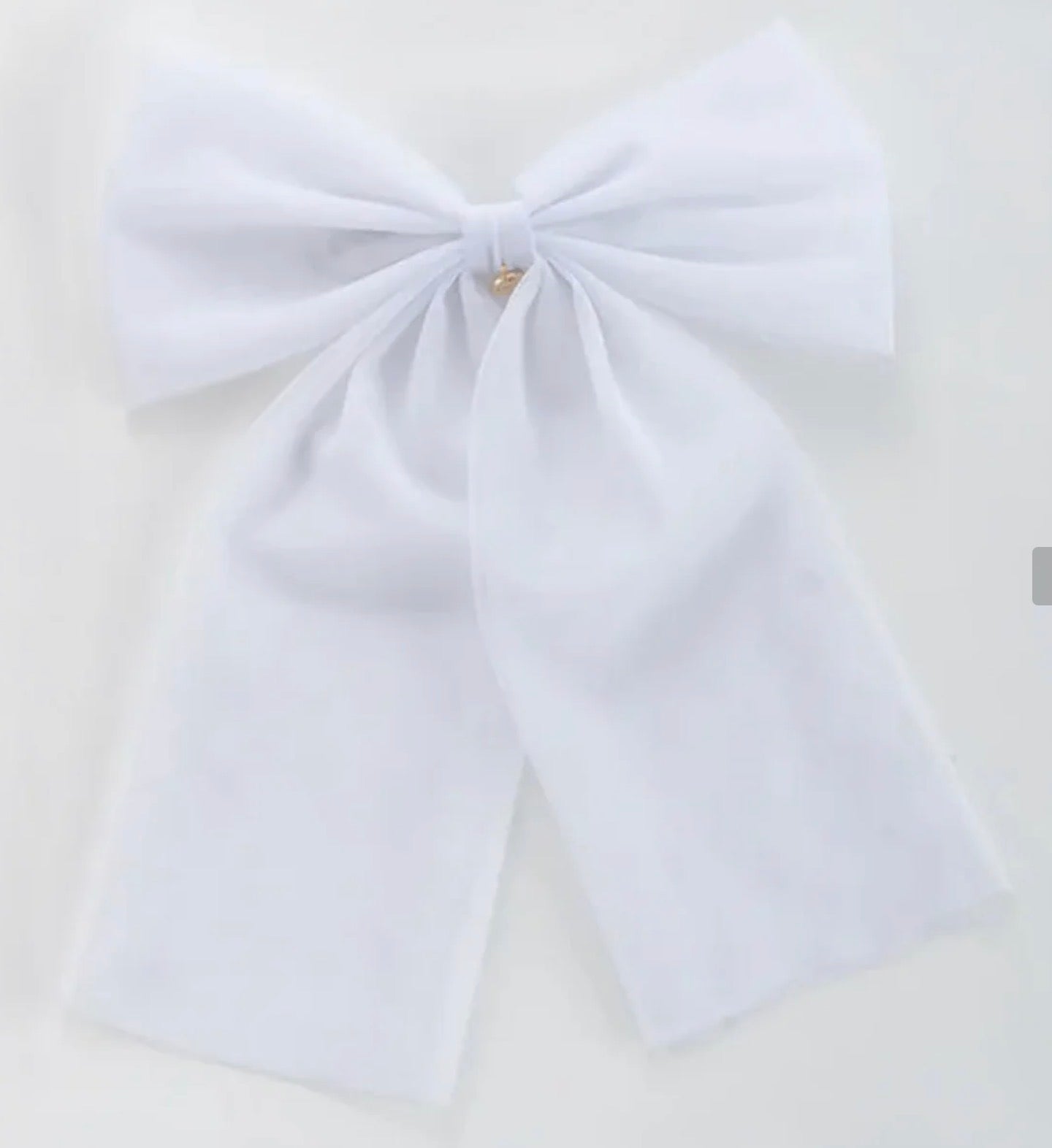 WHITE LONG TULLE BOW