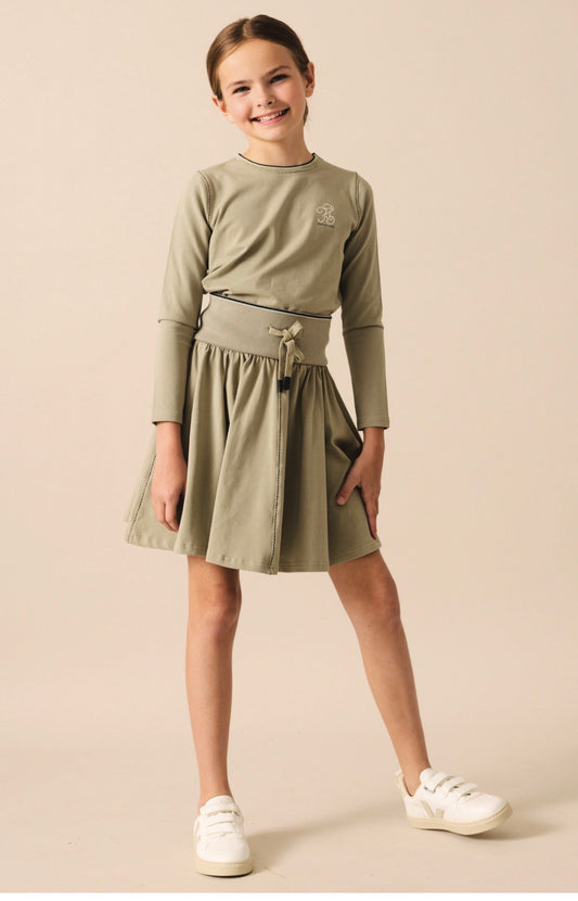 OLIVE OFIELD TEE SET