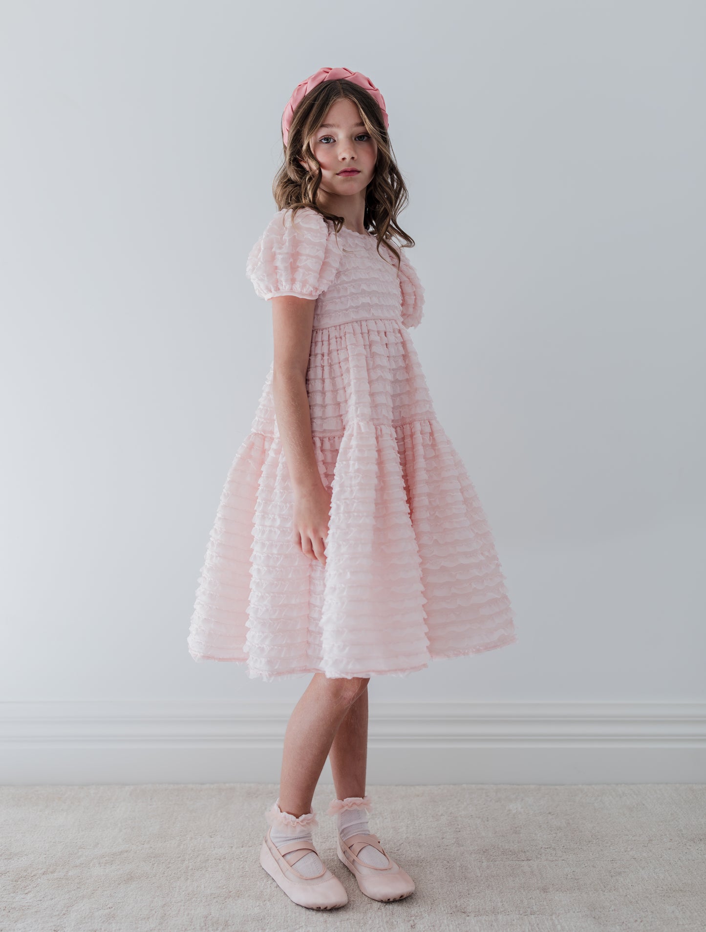 Frilly ribbon dress